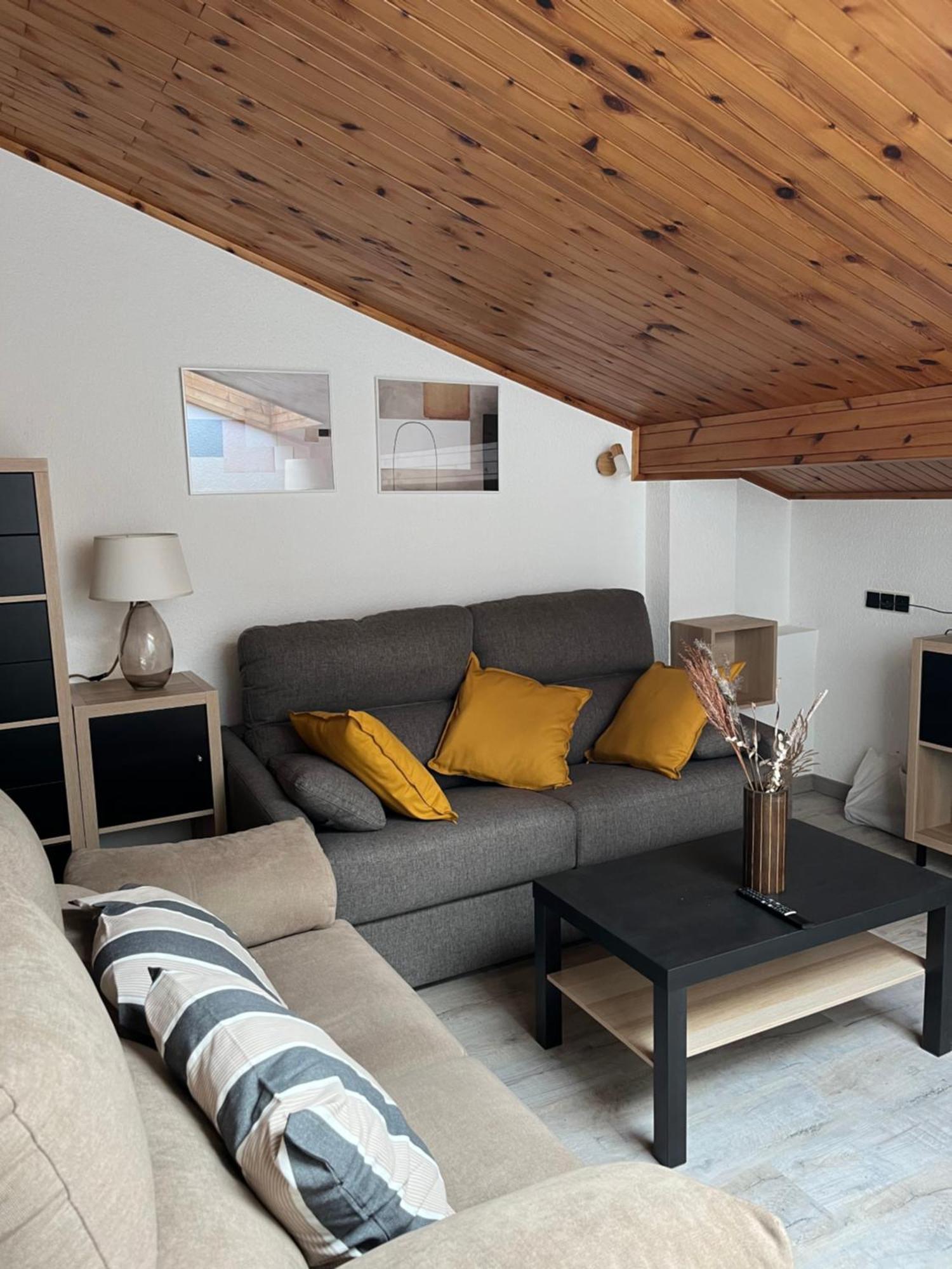 Mama Mila Apartment Briviesca Ngoại thất bức ảnh